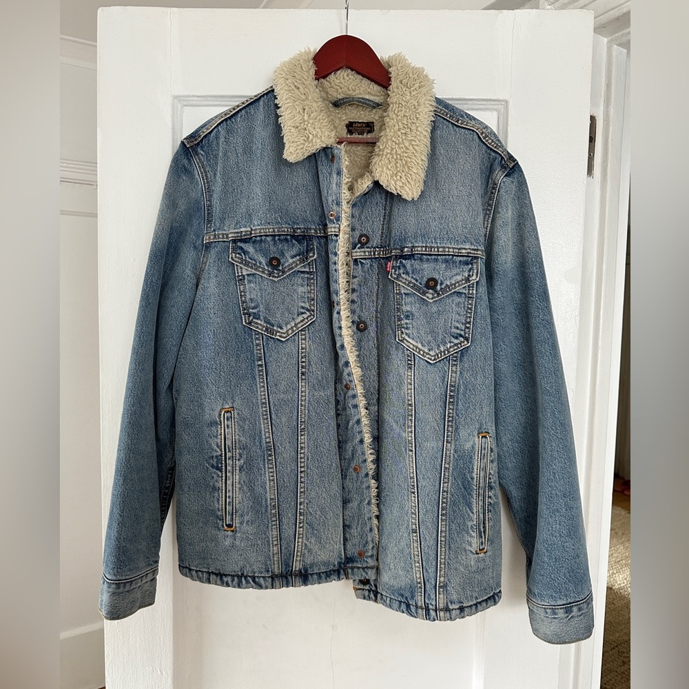 Levi’s sheepskin lined trucker jacket